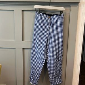 Talbot’s girlfriend chino